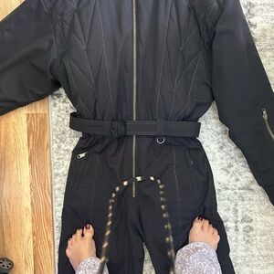 Vintage ski jumpsuit! Size small fits like xs